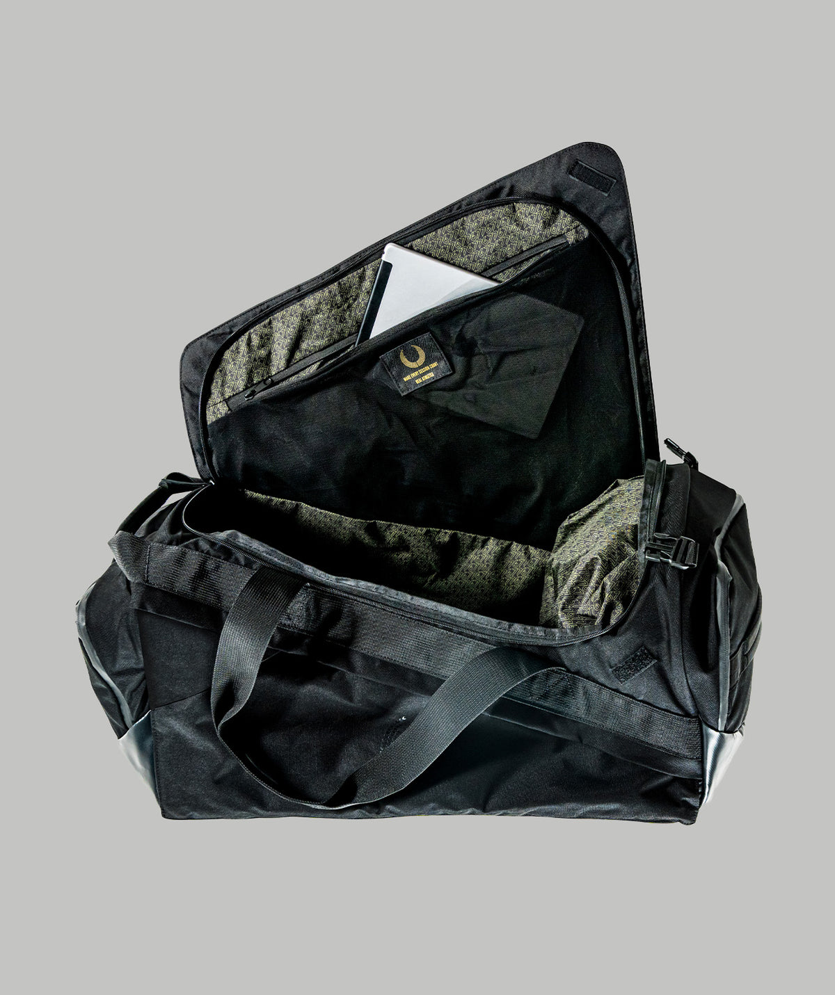 Unisex 776BC Motion Pro Tour Duffel Bag - Black/White